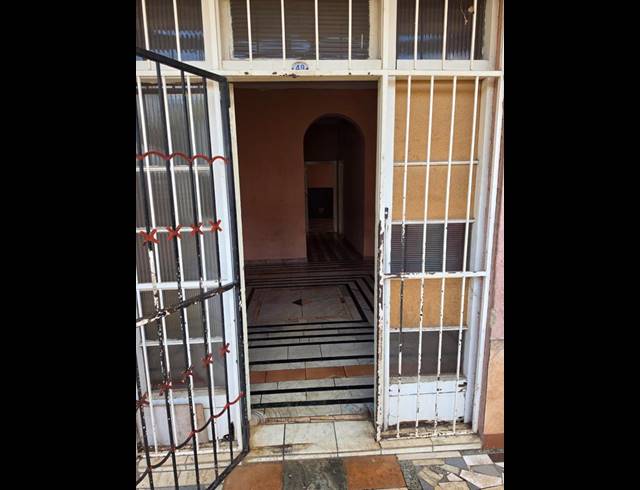 3 BEDROOM PROPERTY TO RENT IN KENSINGTON